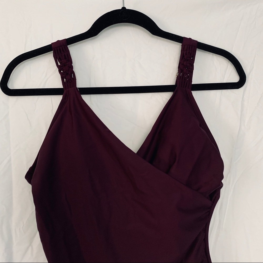 One piece swimsuit